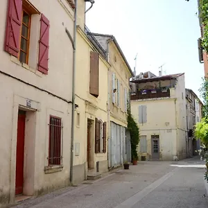 Hébergement de vacances Genive - Jolie Maison Typique Avec Sa Terrasse Arles