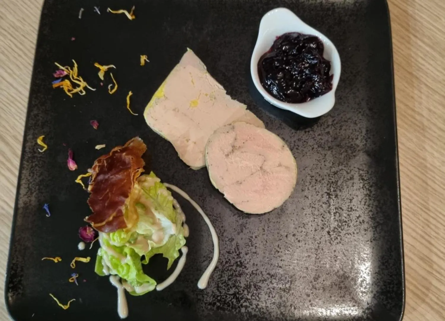 Logis Hotel Restaurant Les Carillons Cransac