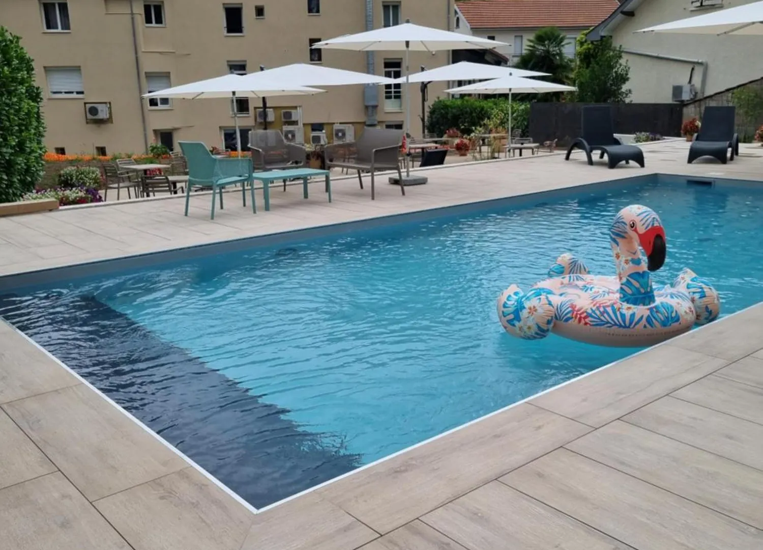 Logis Hotel Restaurant Les Carillons Cransac