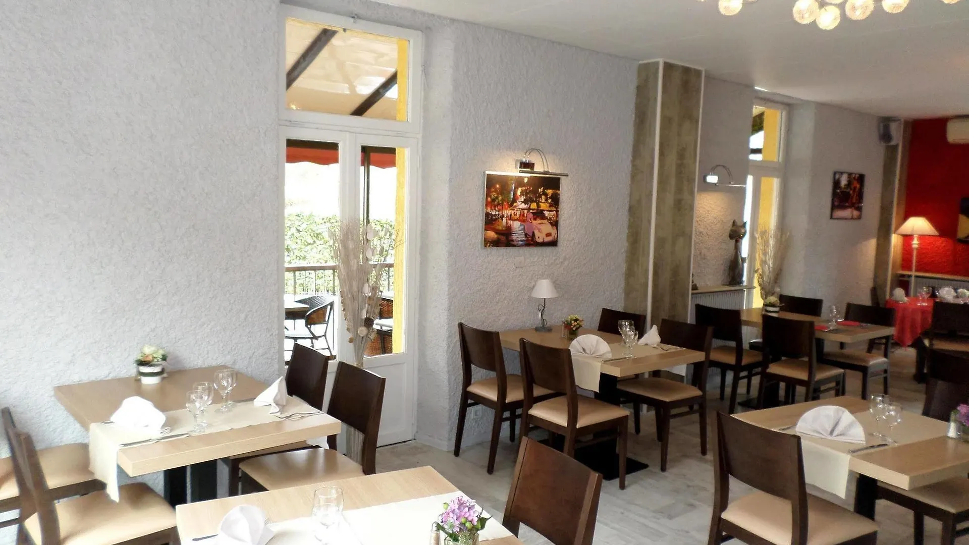 Logis Hotel Restaurant Les Carillons Cransac