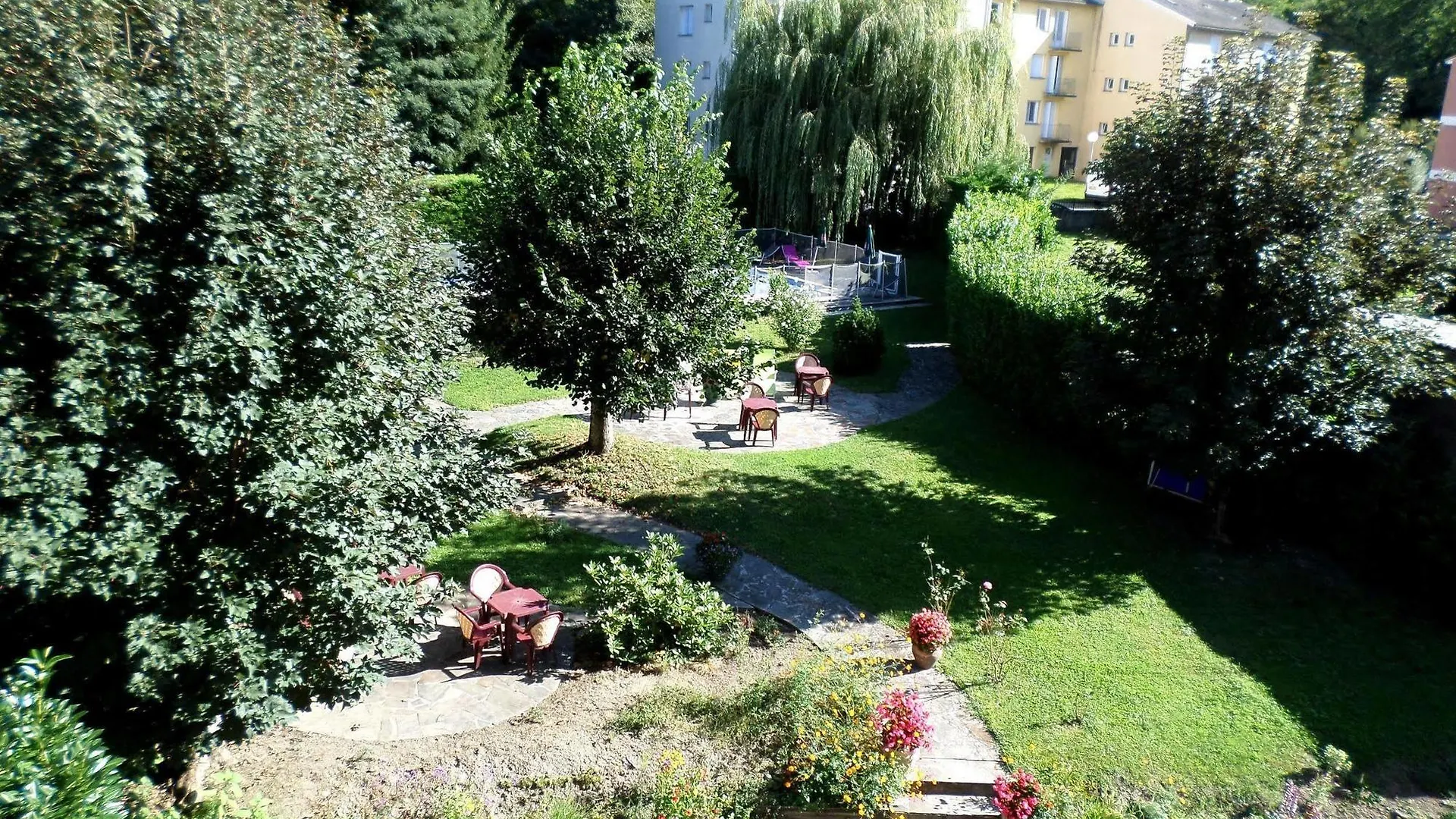 Logis Hotel Restaurant Les Carillons Cransac